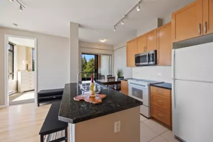 Loft / Bonus Room Photo of 605 6833 Station Hill Drive, Burnaby, BC