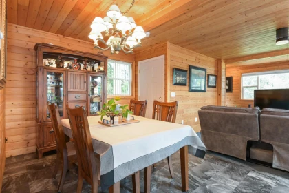 Pantry Photo of 25330 72 Avenue, Langley, BC
