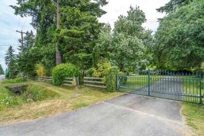 7538 240 Street, Langley, BC, Langley — Single Family Residence for sale
