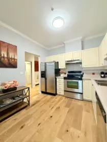 Kitchen Island Photo of 304 5646 200 Street, Langley, BC