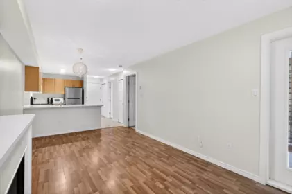 Breakfast Nook Photo of 105 14859 100 Avenue, Surrey, BC