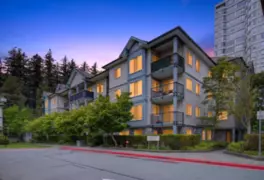 105 14859 100 Avenue, Surrey, BC
