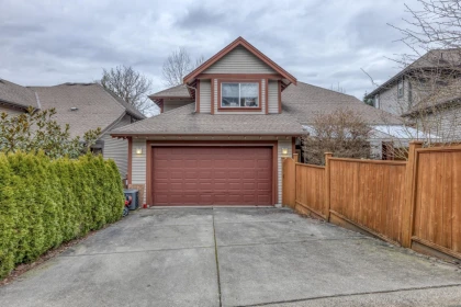 Garden / Landscaping Photo of 22834 Foreman Drive, Maple Ridge, BC