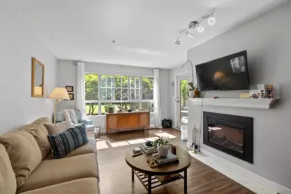 112 2970 Princess Crescent, Coquitlam, BC, Coquitlam — Apartment/Condo for sale