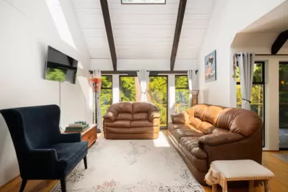 1540 Tunstall Boulevard, Bowen Island, BC, Bowen Island — Single Family Residence for sale