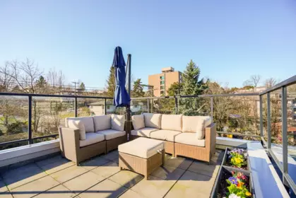 Hot Tub / Spa Photo of 2330 Windsor Street, Vancouver, BC