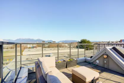Outdoor Kitchen Photo of 2330 Windsor Street, Vancouver, BC