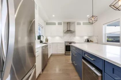 Kitchen Photo of 6709 216 Street, Langley, BC