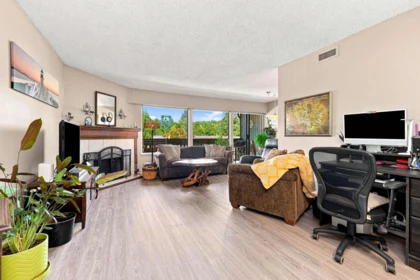 1059 Old Lillooet Road, North Vancouver, BC, North Vancouver — Apartment/Condo for sale