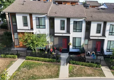 Backyard Photo of 42 16433 19 Avenue, White Rock, BC