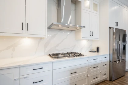 Kitchen Island Photo of 17825 Barnston Drive, Surrey, BC