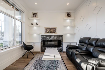 Primary Bedroom Photo of 17825 Barnston Drive, Surrey, BC