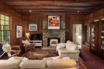 Pantry Photo of 822 Captains Way, Bowen Island, BC