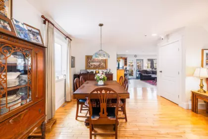 Breakfast Nook Photo of 4337 W 15th Avenue, Vancouver, BC