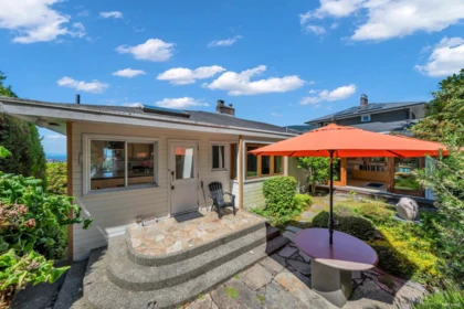 Backyard Photo of 870 Leyland Street, West Vancouver, BC
