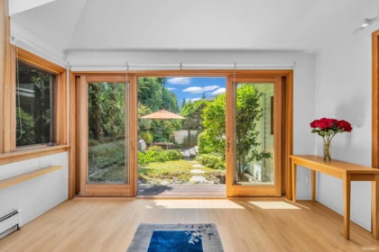 Outdoor Patio Photo of 870 Leyland Street, West Vancouver, BC