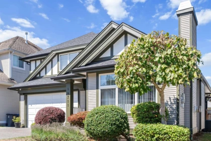 14711 75a Avenue, Surrey, BC, Surrey — Single Family Residence for sale
