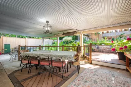 Garden / Landscaping Photo of 4594 Teviot Place, North Vancouver, BC