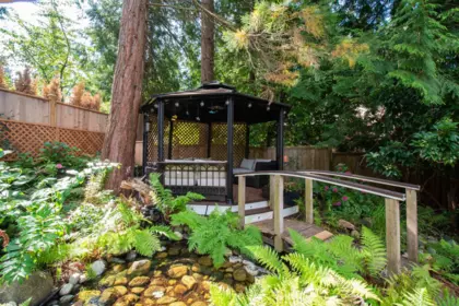 Hot Tub / Spa Photo of 4594 Teviot Place, North Vancouver, BC
