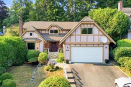5519 Cliffridge Place, North Vancouver, BC