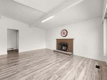 Breakfast Nook Photo of 1152 Glade Court, Port Coquitlam, BC