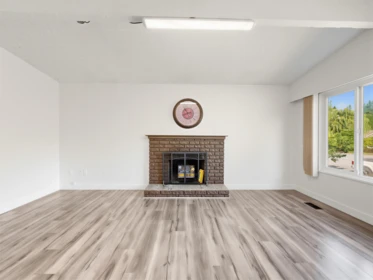 Primary Bedroom Photo of 1152 Glade Court, Port Coquitlam, BC