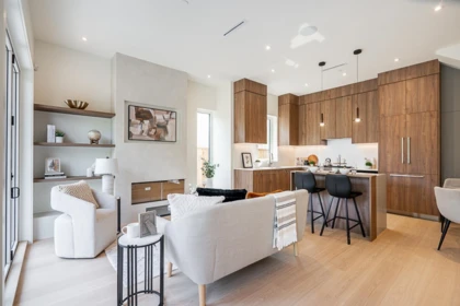 Kitchen Island Photo of 1 456 E 38th Avenue, Vancouver, BC