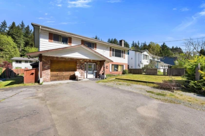 38319 Westway Avenue, Squamish, BC, Squamish — Single Family Residence for sale