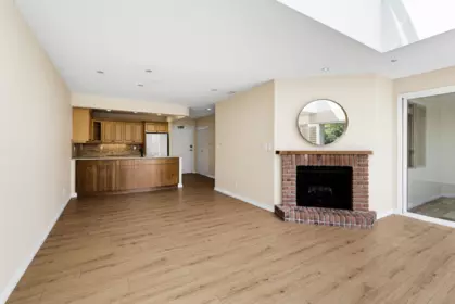 Breakfast Nook Photo of 406 525 Wheelhouse Square, Vancouver, BC