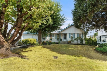 6820 Casabello Drive, Chilliwack, BC, Chilliwack — Single Family Residence for sale