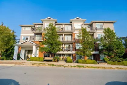 401 6480 195a Street, Surrey, BC, Surrey — Apartment/Condo for sale