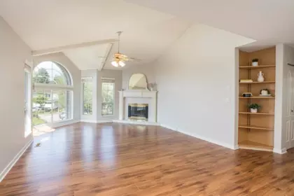 Kitchen Island Photo of 102 Viscount Place, New Westminster, BC