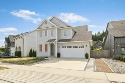 27726 Roundhouse Drive, Abbotsford, BC, Abbotsford — Single Family Residence for sale