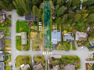 Family Room Photo of 360 Duncan Street, Coquitlam, BC