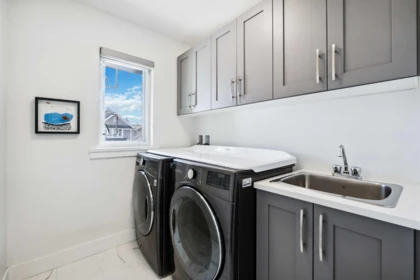 Walk-In Closet Photo of 20427 78b Avenue, Langley, BC