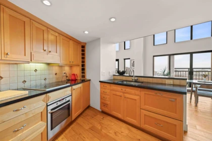 Dining Area Photo of 708 22 E Cordova Street, Vancouver, BC