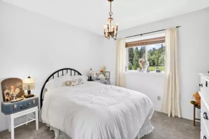 Bedroom 4 Photo of 28684 98 Avenue, Maple Ridge, BC