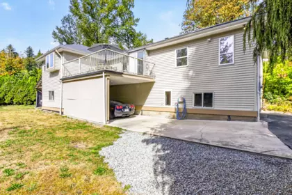 Garden / Landscaping Photo of 28684 98 Avenue, Maple Ridge, BC