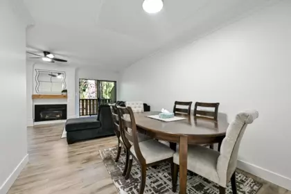 Breakfast Nook Photo of 2 2998 Mouat Drive, Abbotsford, BC