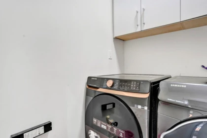 Laundry Room Photo of 22288 136 Avenue, Maple Ridge, BC