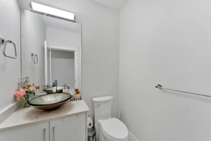 Mudroom Photo of 22288 136 Avenue, Maple Ridge, BC