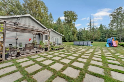 Outdoor Patio Photo of 22288 136 Avenue, Maple Ridge, BC