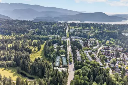 Front Yard Photo of 202 3294 Mt Seymour Parkway, North Vancouver, BC