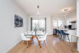 2004 18505 Laurensen Place, Surrey, BC