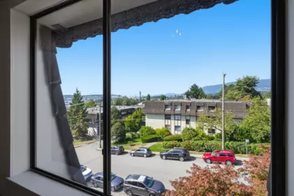 Family Room Photo of 305 275 W 2nd Street, North Vancouver, BC