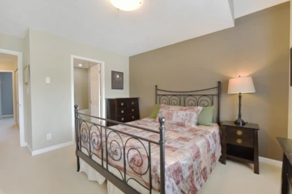 Office / Den Photo of 15415 Russell Avenue, White Rock, BC