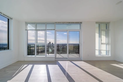 2408 7388 Kingsway, Burnaby, BC, Burnaby — Apartment/Condo for sale