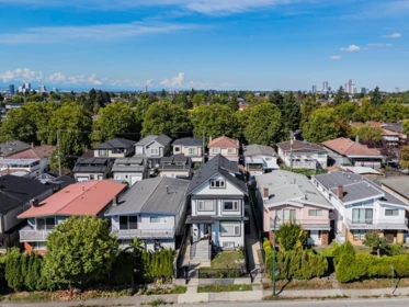 6751 Knight Street, Vancouver, BC, Vancouver — Half Duplex for sale
