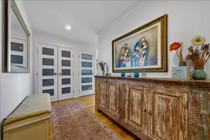 Hot Tub / Spa Photo of 803 455 Beach Crescent, Vancouver, BC