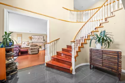Basement Recreation Room Photo of 6012 124 Street, Surrey, BC